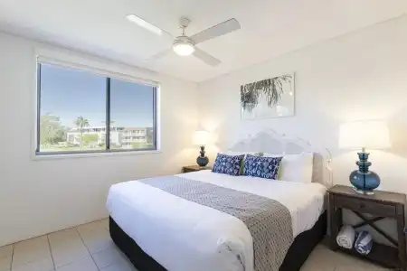 Bay Royal Apartments - 60