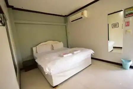 Bangrak Resort - 3
