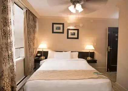 Divya Sutra Suites on Robson Downtown Vancouver - 42