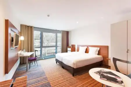 Spark By Hilton Lyon Ouest - 68