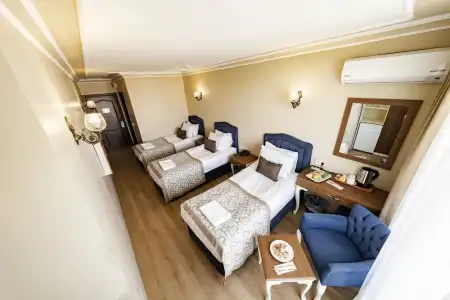 Grand Hamit - 70