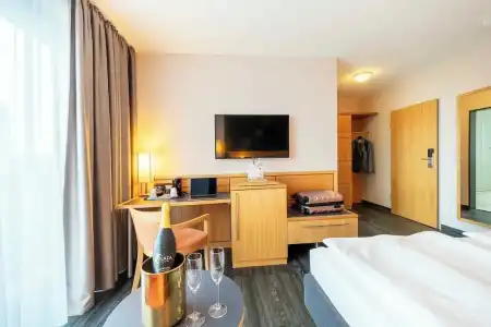 Plaza Inn Heidehof - 109