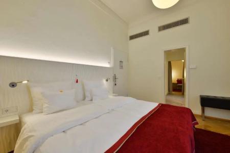 Best Western Premier Victoria - 23