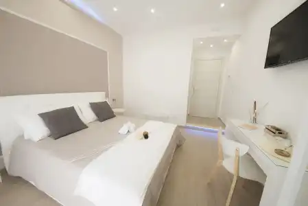 B&B Chérie - Centro di Salerno - 1