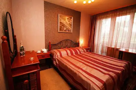 Druzhba and Restaurant - 4