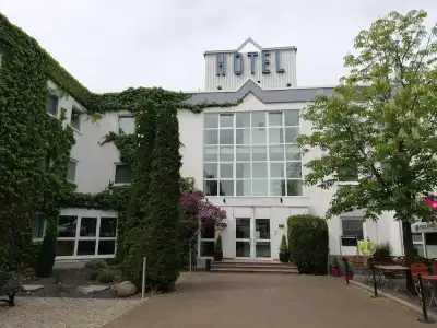 ArtAmbassador Wiesbaden - Free Parking - 0