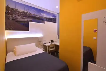 Fiume Apartment - 17