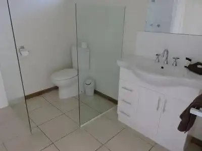Airlie Beach Apartments - 6