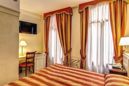 Bella Venezia - 32