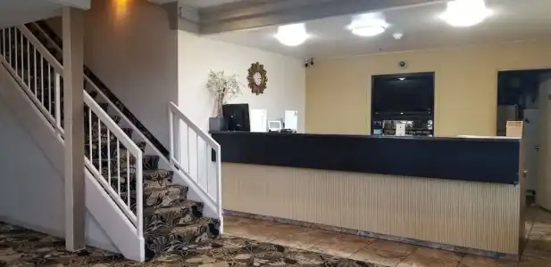 Homestyle Inn & Suites - 26