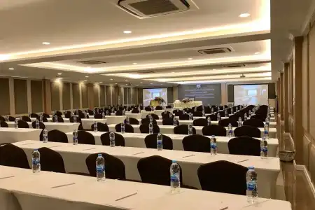 S Bangkok, Navamin - 21