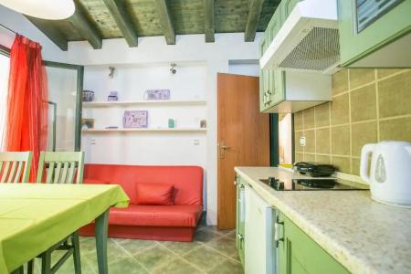 Garden Apartment - 110