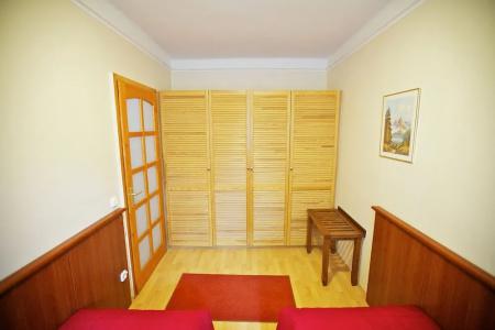 Gold Apartments - 85