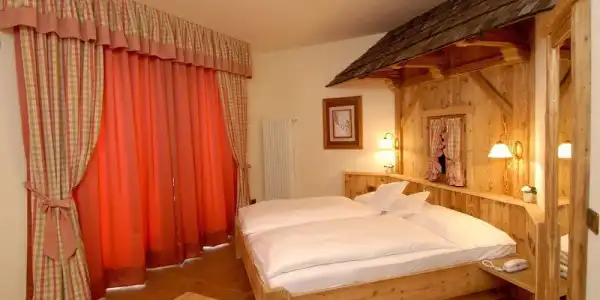 Paradise Lodge - 57
