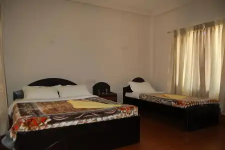 Chitwan Village Resort - 5