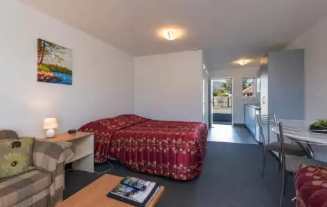 Greens Motel - 71