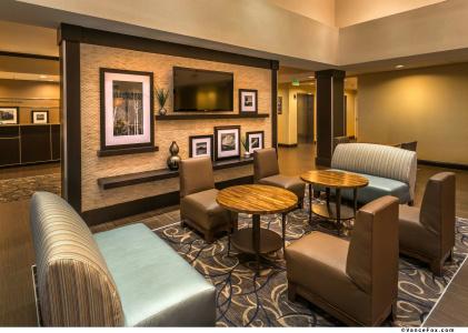 Hampton Inn & Suites Reno - 14