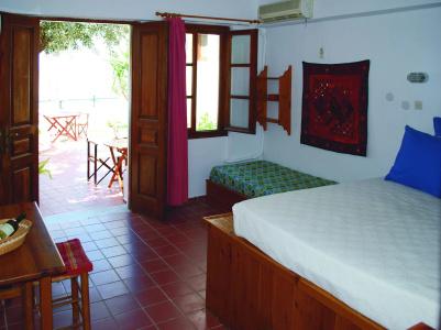 Maris Lindos, Suites and Apartments - 1