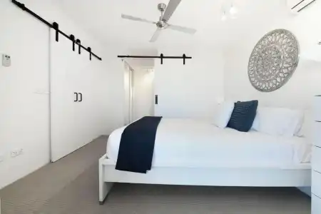 Centrepoint Holiday Apartments - 186