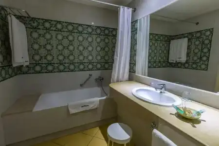 Tunisia Lodge - 8