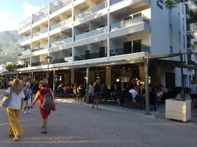 Central Beach 9 - 19