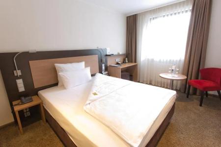 Astor & Aparthotel - 24