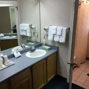 Garden Inn and Suites - 20