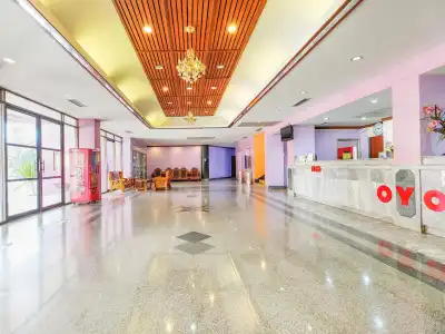 OYO 565 Trang - 10