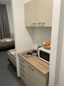Longhouse Aparthotel - 11