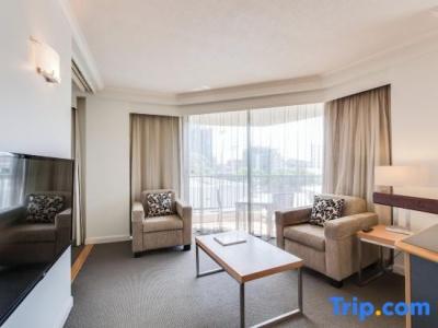 Cosmo Apartment - 75