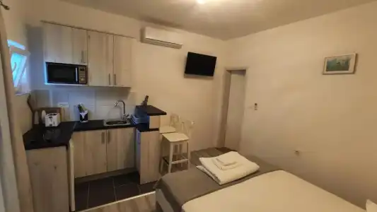 Guesthouse Podaca - 16