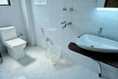 Housez 43 - 36