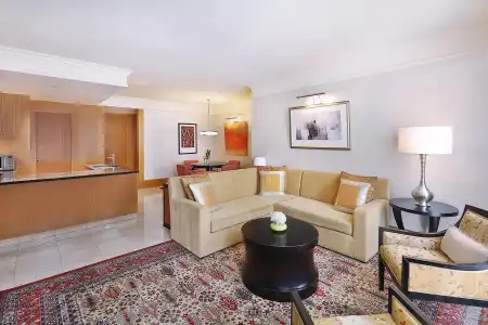 The Ritz-Carlton Executive Residences - 16