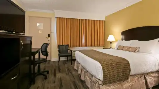 Best Western Plus Burnaby - 62