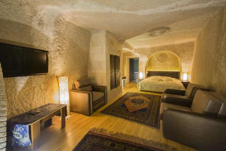 Roma Cave Suite - 15