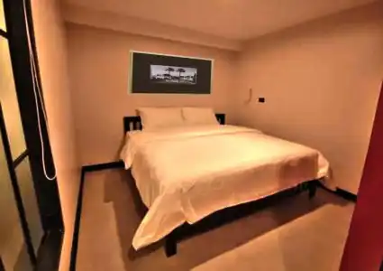 Jellybean The Blocks Hostel Sukhumvit 10 - 43
