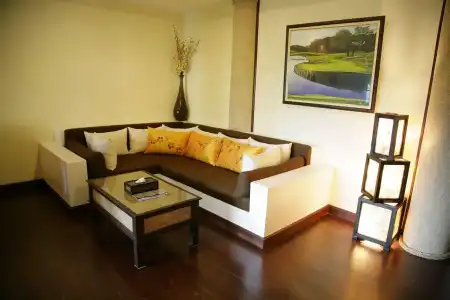 RedDoorz Plus Evergreen Boutique - 5