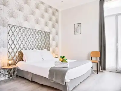 Hôtel Lemon - 89
