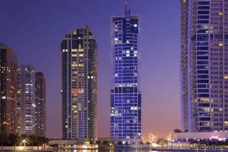 Mövenpick Jumeirah Lakes Towers - 1