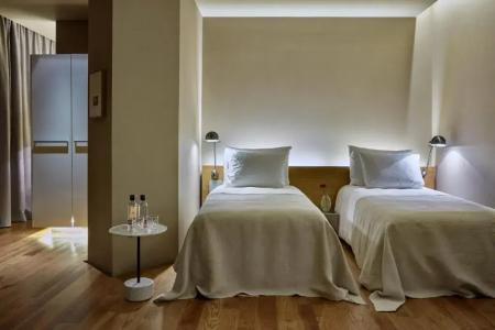 Sir Victor, part of Sircle Collection - 30