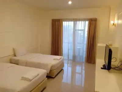 Golden Dragon Resort - 10