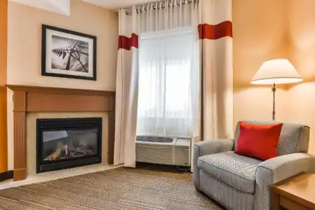 Four Points by Sheraton Barrie - 80