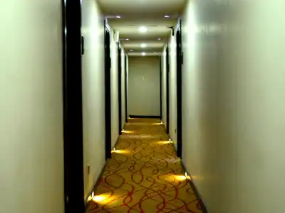 Pearl City - 10