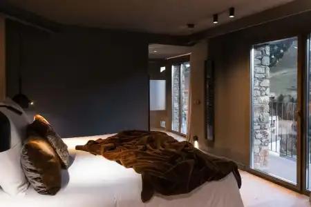 Naudi Boutique Adults Only - 6