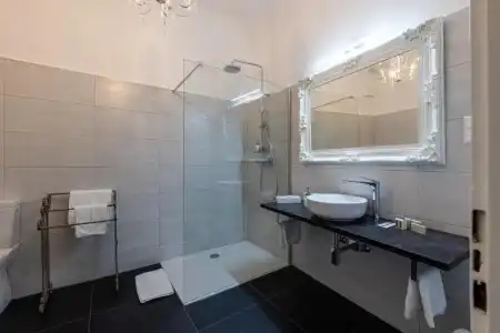 Boutique Goldenes Lamm - 6