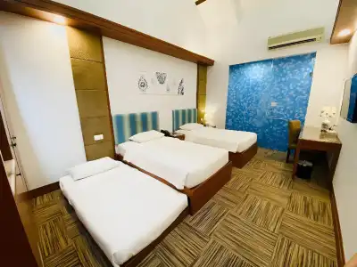 Santa Grand East Coast, a NuVe Group Collection - 39