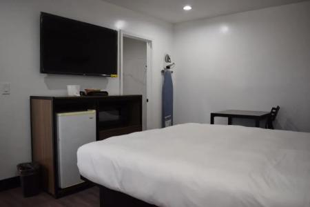 Hyde Park Motel - 19