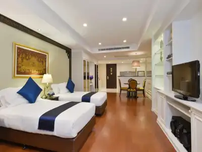 Centre Point Plus Silom - 3