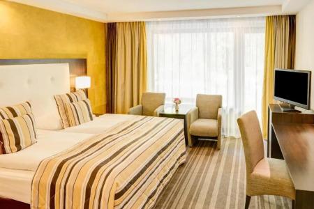 Moers van der Valk - 19