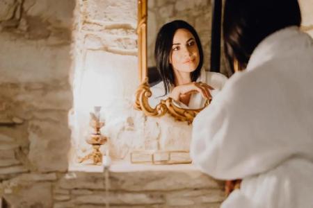 Oinou Strata - Adults Only - 78